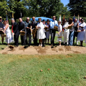 gold-star-memorial-ground-breaking_28388159054_o